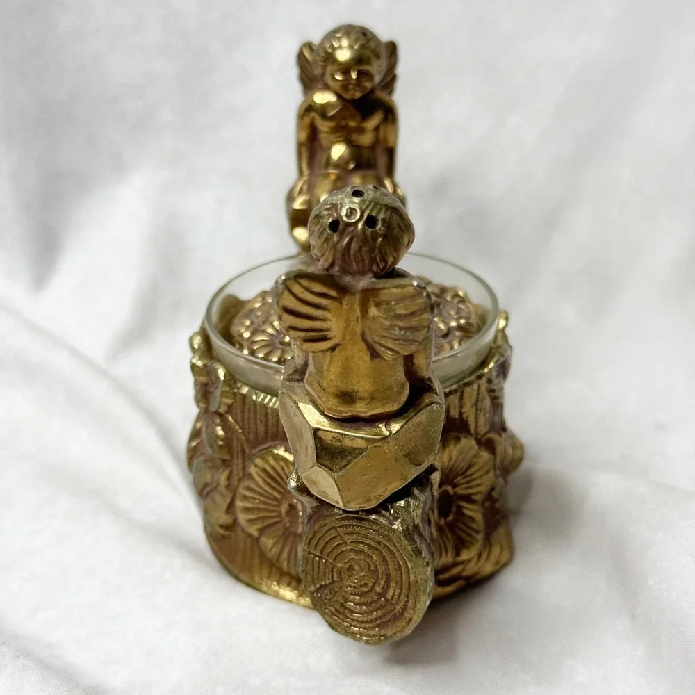 VINTAGE Cherub Shakers with Covered Salt Cellar on Floral Branch Stand PAT 07682 - Picture 3 of 16